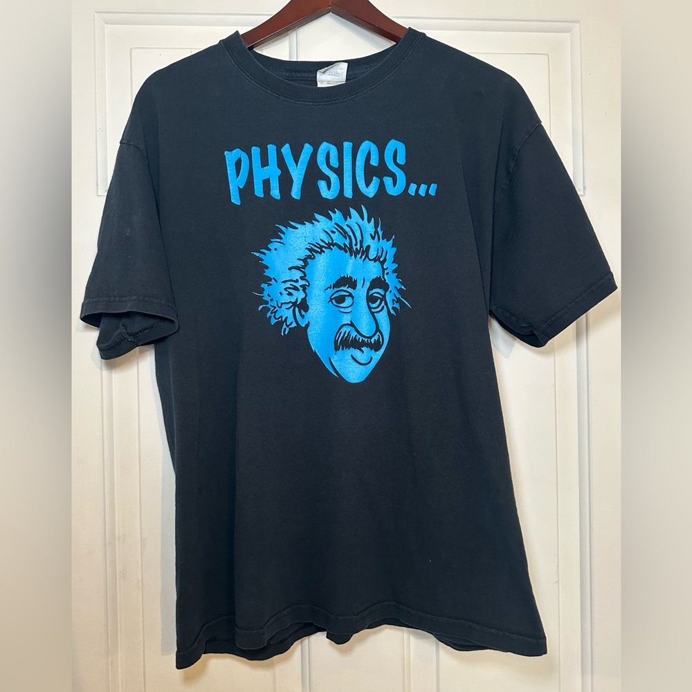 Albert‎ Einstein Gildan L Men's Black T Shirt 100% Cotton Portrait Art Science.
